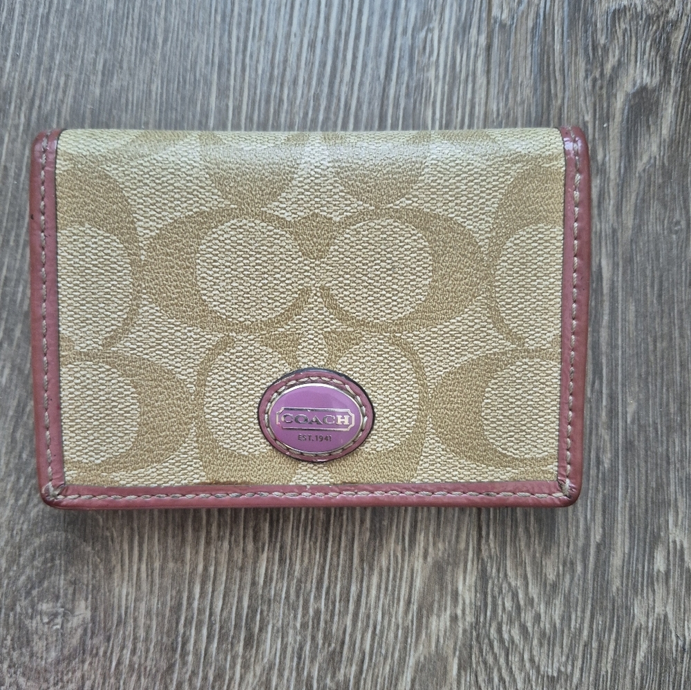 Coach bi-fold card holder Tan + Pink patented leather Mini Skinny ID Case